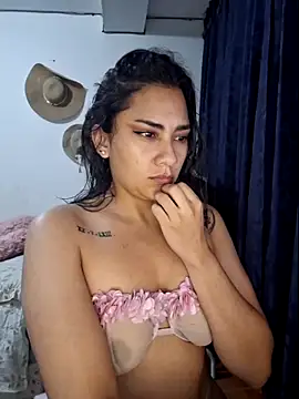 Thaliacooper  online show from 01-18-25, 05:20