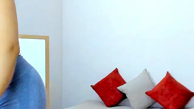 Snapshot of _AllisonSweet_ chatting on 06-16-26, 06:54 AllisonSweet online show from 06-16-26, 06:54