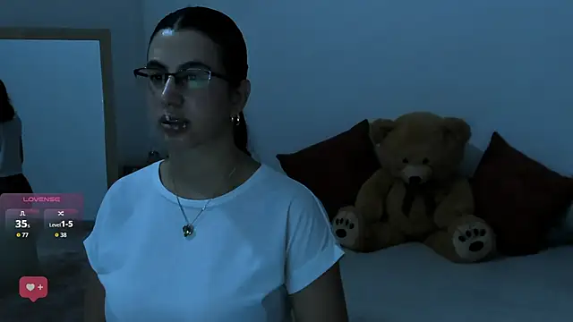 Snapshot of _AllisonSweet_ chatting on 07-13-26, 08:33 AllisonSweet online show from 07-13-26, 08:33