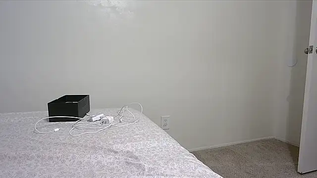 QueenLolaX online show from 11-03-25, 06:36