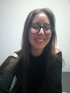 Snapshot of Sarah459 chatting on 09-28-25, 06:02 Sarah459 online show from 09-28-25, 06:02