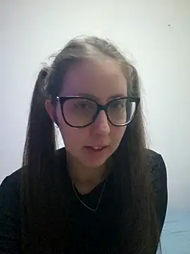 Snapshot of Sarah459 chatting on 11-07-25, 03:56 Sarah459 online show from 11-07-25, 03:56