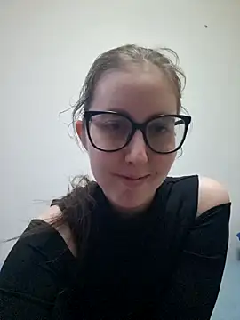 Snapshot of Sarah459 chatting on 11-15-25, 09:43 Sarah459 online show from 11-15-25, 09:43