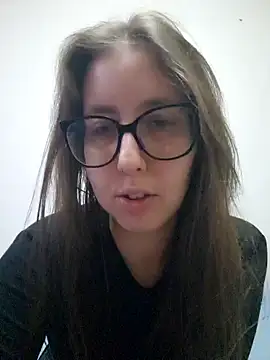 Snapshot of Sarah459 chatting on 11-16-25, 08:47 Sarah459 online show from 11-16-25, 08:47