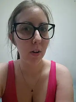 Snapshot of Sarah459 chatting on 05-29-26, 11:14 Sarah459 online show from 05-29-26, 11:14