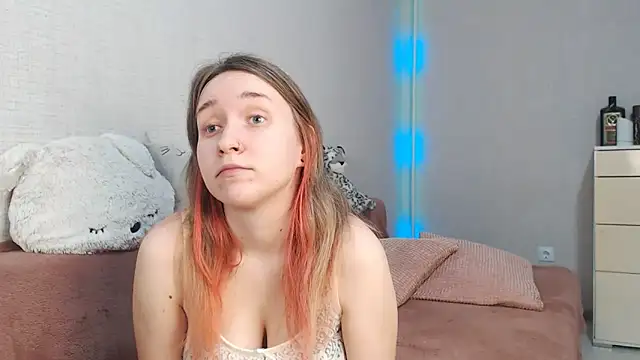 lovely hayley online show from 03-14-26, 09:20