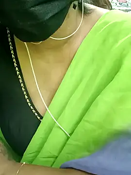 Aishu-tamil09 online show from 01-03-25, 08:43