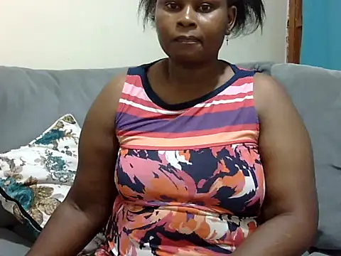 Snapshot of Pretty_lilly02 chatting on 05-05-26, 04:20 Pretty lilly02 online show from 05-05-26, 04:20