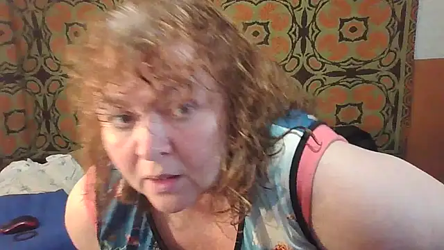 RoseRed69 online show from 10-07-25, 03:36