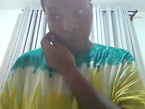 Snapshot of Queen_loveer chatting on 07-01-26, 10:09 Queen loveer online show from 07-01-26, 10:09