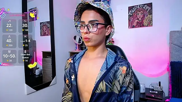 OwenBluee online show from 03-18-26, 09:23