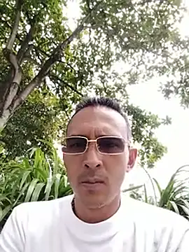 Snapshot of paisa233 chatting on 07-01-26, 03:23 paisa233 online show from 07-01-26, 03:23
