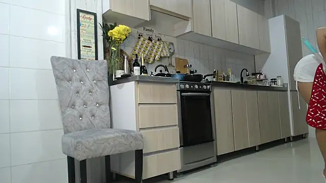 Jadeee  online show from 02-14-25, 12:41