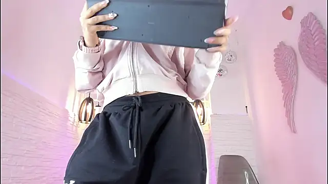 Snapshot of mia_six66 chatting on 02-02-25, 11:30 mia six66 online show from 02-02-25, 11:30