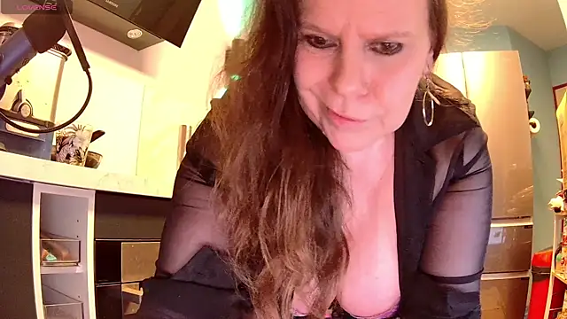 Endrocleia online show from 02-27-25, 10:42