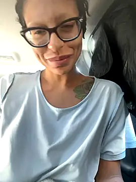 myloveforyouu online show from 09-26-25, 01:48