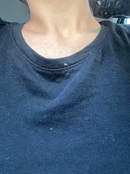 myloveforyouu online show from 10-18-25, 02:07