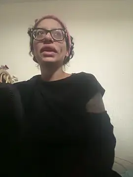 myloveforyouu online show from 12-22-25, 03:09