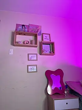 Snapshot of Ivann4 chatting on 03-15-25, 08:10 Ivann4 online show from 03-15-25, 08:10