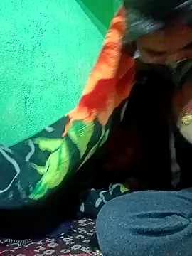 Snapshot of HOTBABITARAJ chatting on 01-12-25, 07:00 HOTBABITARAJ online show from 01-12-25, 07:00