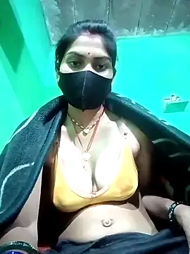 Snapshot of HOTBABITARAJ chatting on 02-04-25, 06:46 HOTBABITARAJ online show from 02-04-25, 06:46