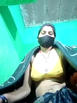 Snapshot of HOTBABITARAJ chatting on 02-06-25, 01:10 HOTBABITARAJ online show from 02-06-25, 01:10