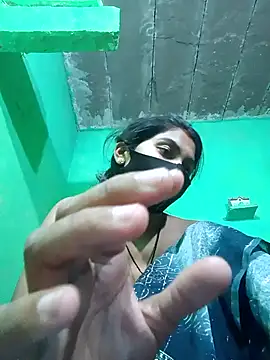 Snapshot of HOTBABITARAJ chatting on 03-10-25, 03:56 HOTBABITARAJ online show from 03-10-25, 03:56