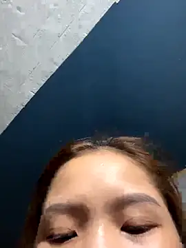 Girllikesexx2 online show from 10-28-25, 03:25