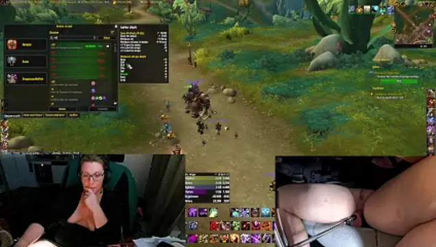 Snapshot of lili-hot-77 chatting on 09-24-25, 07:06 lili-hot-77 online show from 09-24-25, 07:06