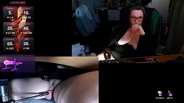 Snapshot of lili-hot-77 chatting on 11-13-25, 07:46 lili-hot-77 online show from 11-13-25, 07:46