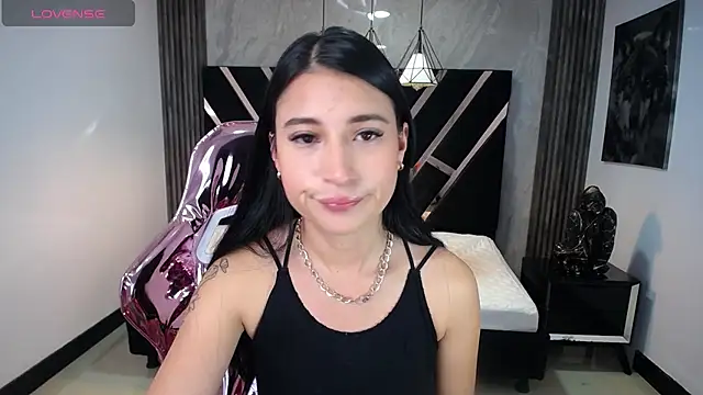 lizzyluk ch online show from 02-01-25, 04:44