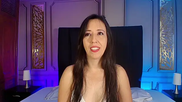 Bonnie  milf online show from 09-15-25, 12:05