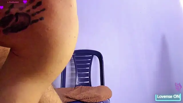 Snapshot of 6_bunny_9 chatting on 02-03-25, 06:45 6 bunny 9 online show from 02-03-25, 06:45