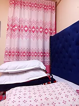 Snapshot of Sexyxcurves chatting on 01-16-26, 08:51 Sexyxcurves online show from 01-16-26, 08:51