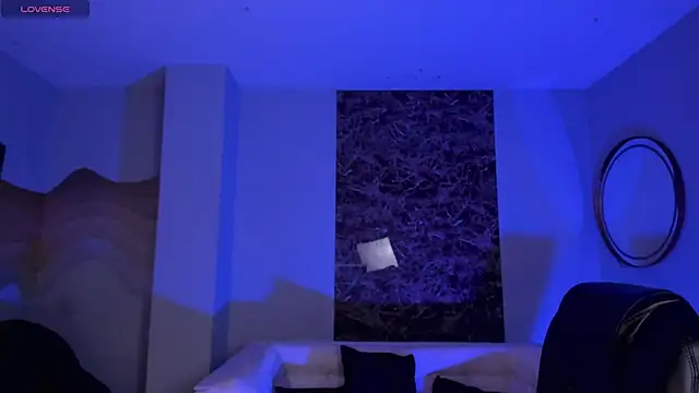 ValeriaRiveraX online show from 03-12-25, 10:05