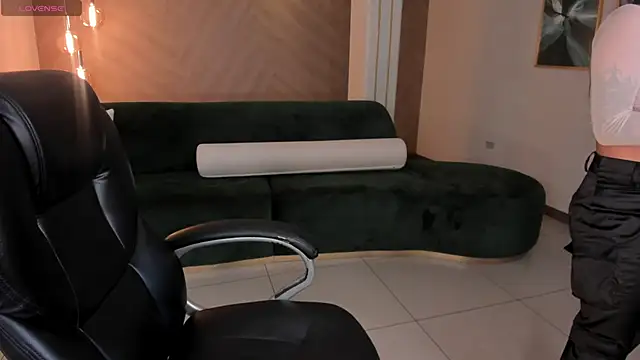 MariaHerrera  online show from 03-23-25, 08:37