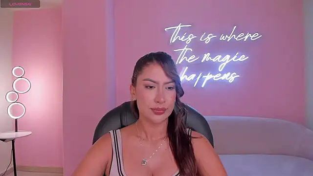 ArianaDumont online show from 07-03-26, 11:05