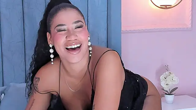 Salome Diaz  online show from 02-06-25, 04:10