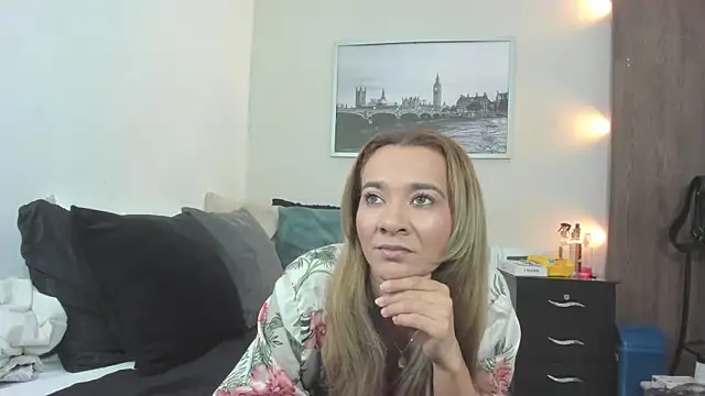 Snapshot of penelope_handaos chatting on 10-07-25, 03:09 penelope handaos online show from 10-07-25, 03:09