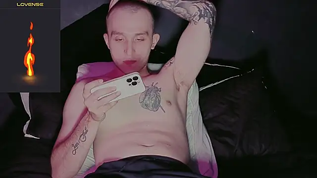 Snapshot of Dylanwhite23_ chatting on 01-31-26, 09:46 Dylanwhite23 online show from 01-31-26, 09:46