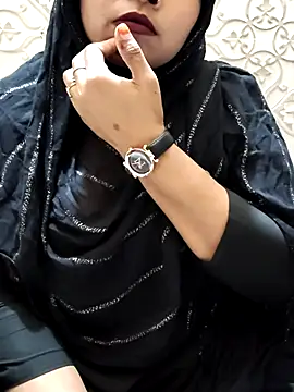 Indian-Nazia online show from 11-26-25, 04:41