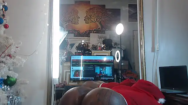 Jennytop online show from 12-21-25, 05:09