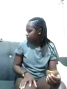 Sweetcecie01 online show from 09-27-25, 09:09