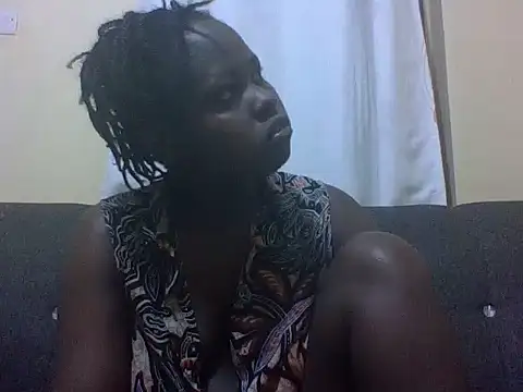 Snapshot of Sweetcecie01 chatting on 03-02-26, 10:38 Sweetcecie01 online show from 03-02-26, 10:38