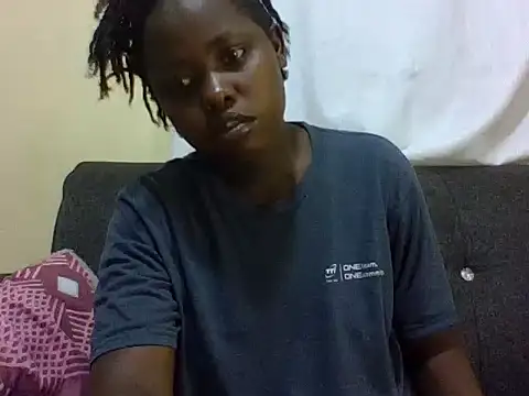 Snapshot of Sweetcecie01 chatting on 03-22-26, 08:56 Sweetcecie01 online show from 03-22-26, 08:56