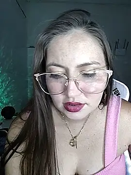 Snapshot of dani123unica chatting on 10-11-25, 11:14 dani123unica online show from 10-11-25, 11:14