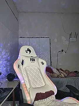 Snapshot of dani123unica chatting on 11-18-25, 10:14 dani123unica online show from 11-18-25, 10:14