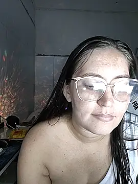 Snapshot of dani123unica chatting on 12-03-25, 03:43 dani123unica online show from 12-03-25, 03:43