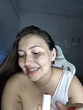 Snapshot of dani123unica chatting on 12-04-25, 10:24 dani123unica online show from 12-04-25, 10:24