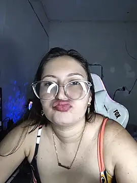 Snapshot of dani123unica chatting on 05-29-26, 10:41 dani123unica online show from 05-29-26, 10:41